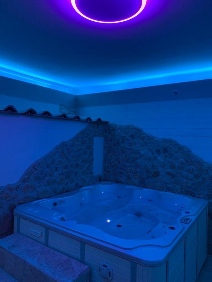 古比奥Aurora别墅 外观 照片